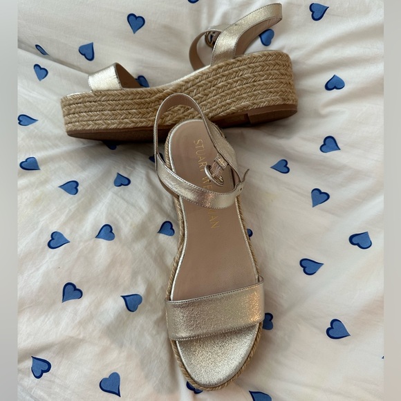 Stuart Weitzman Raffia Gold Leather Wedges - Picture 1 of 1